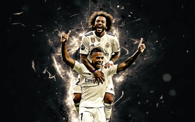 顺发体育快讯-于帕梅卡诺乌龙球后遭网暴